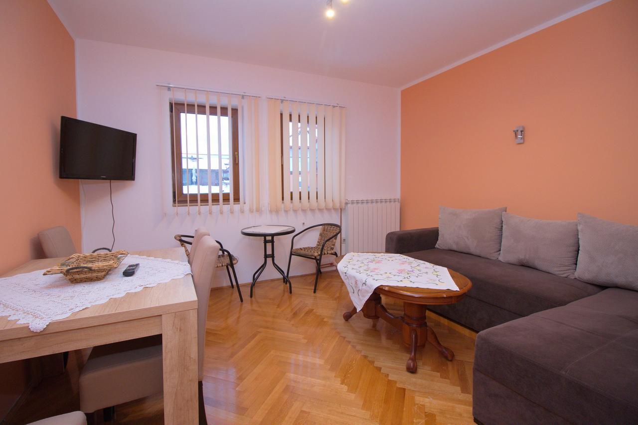 Apartmani Bogdanovic Ζλάτιμπορ Εξωτερικό φωτογραφία